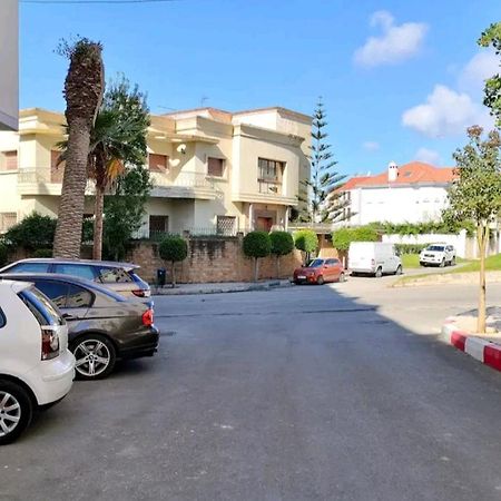 Nouvelle Appartement Climatise Pour Un Sejour De Top Tanger Kültér fotó